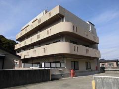 �_�ސ쌧���{��s����3����21-28�̃}���V�����̌����O��