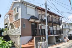 �_�ސ쌧���{��s��5����9-6�̃A�p�[�g�̌����O��