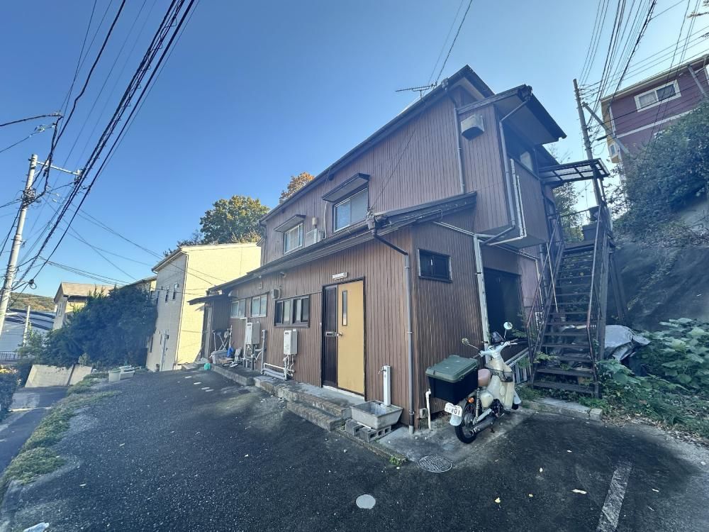 �_�ސ쌧���q�s����1����7-3�̃A�p�[�g�̌����O��