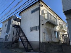 �_�ސ쌧���{��s���2����16-4�̃A�p�[�g�̌����O��