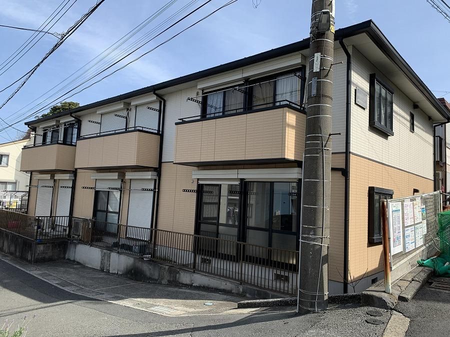 �_�ސ쌧���{��s���2����33-2�̃A�p�[�g�̌����O��